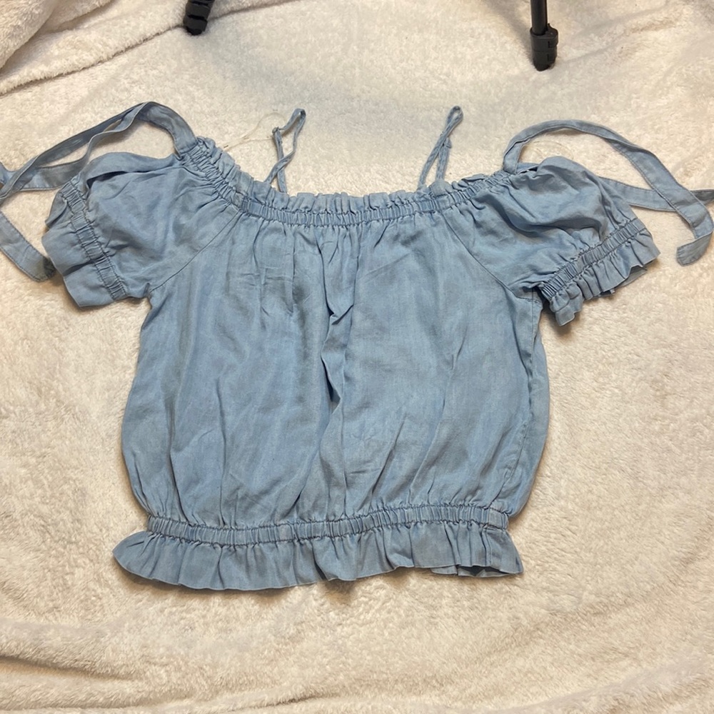Iris Jean Off the Shoulder Shirt Size Large